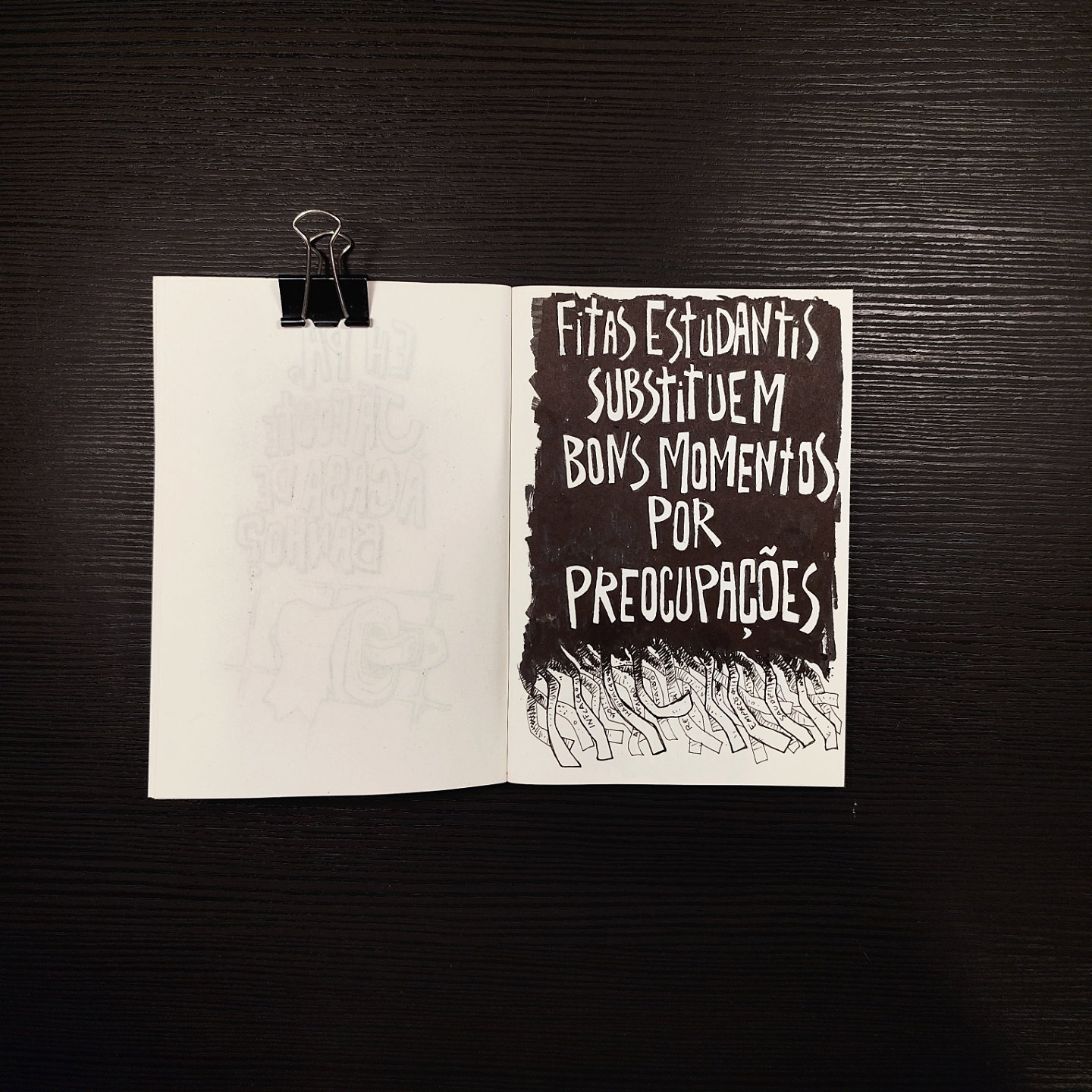 Fitas Estudantis in Ink, a black and white illustration from the Learning Portuguese with News series