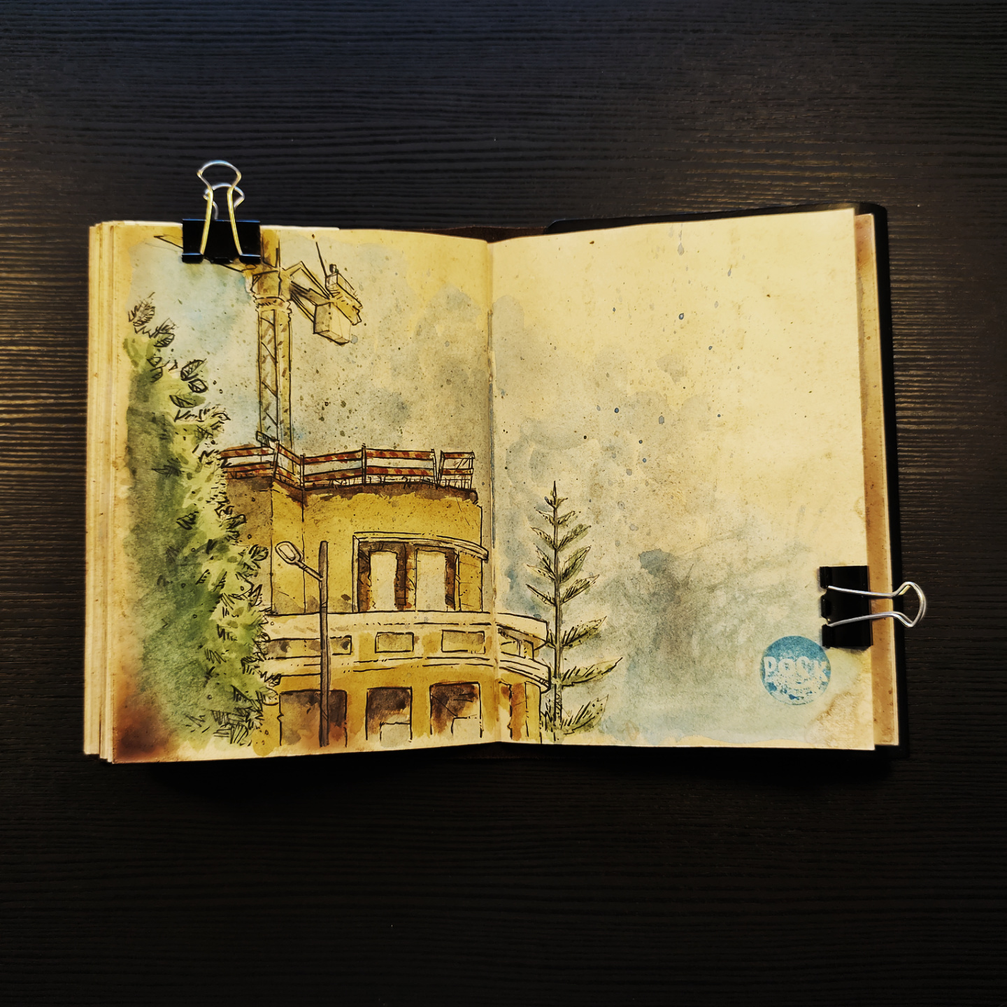 watercolor of a modernist house with a rounded balcony, in Porto